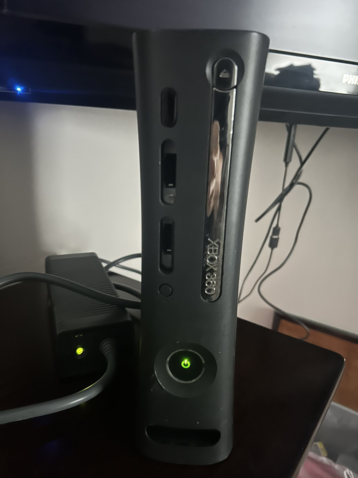 MICROSOFT XBOX 360 BLACK COMPLETE CONSOLE For Parts Or Repair