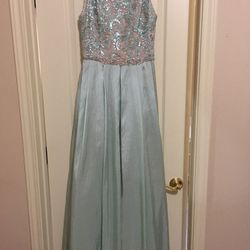 Prom/Formal Dress size 4 or small adult