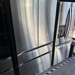 LG Standard Depth MAX Refrigerator- 4 Door 