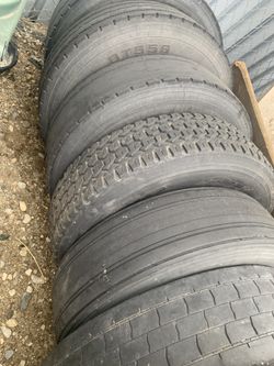 Llantas De Camión Semi