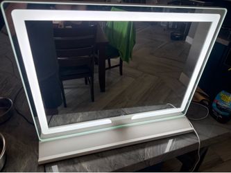 Led vanity mirror