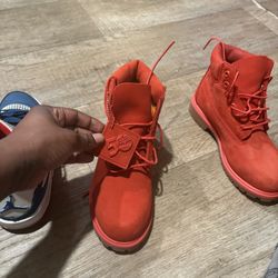 New Shoes Without Box