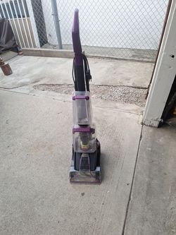 Bissel Carpet Cleaner