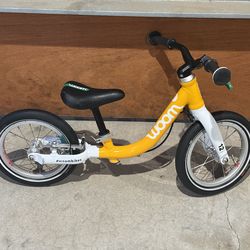 Woom 1 light weight balance bike