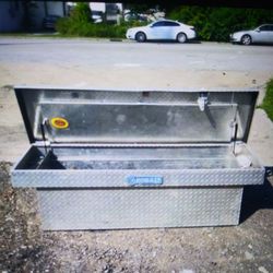 Truck Tool Box
