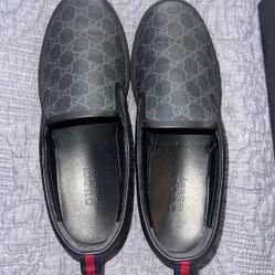 Gucci Slip On’s Men