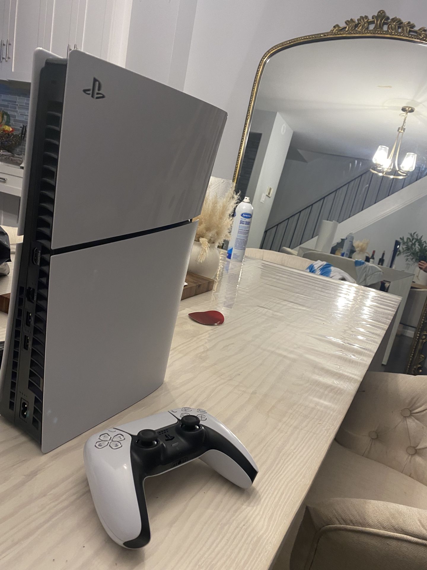 PlayStation 5 Slim 1tb /Remote Control And All Wires/works Perfect!Trade!