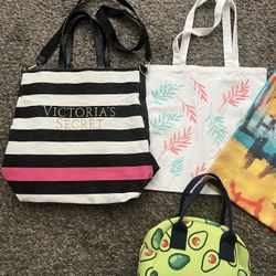 Tote Bags & Lunch Pale