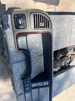 1(contact info removed) gm truck dash bezel