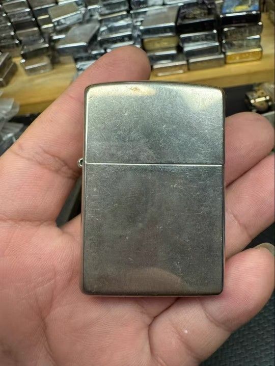 zippo Lighter 2000 J month Production Japanese Version of The Flat Bottom Nickel-Plated Models