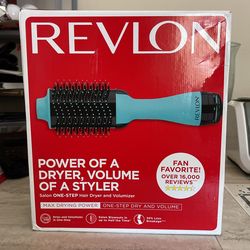 REVLON One step hair dryer and volumizer