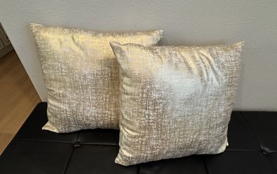 Set of 2 beautiful golden pillows for home decor 