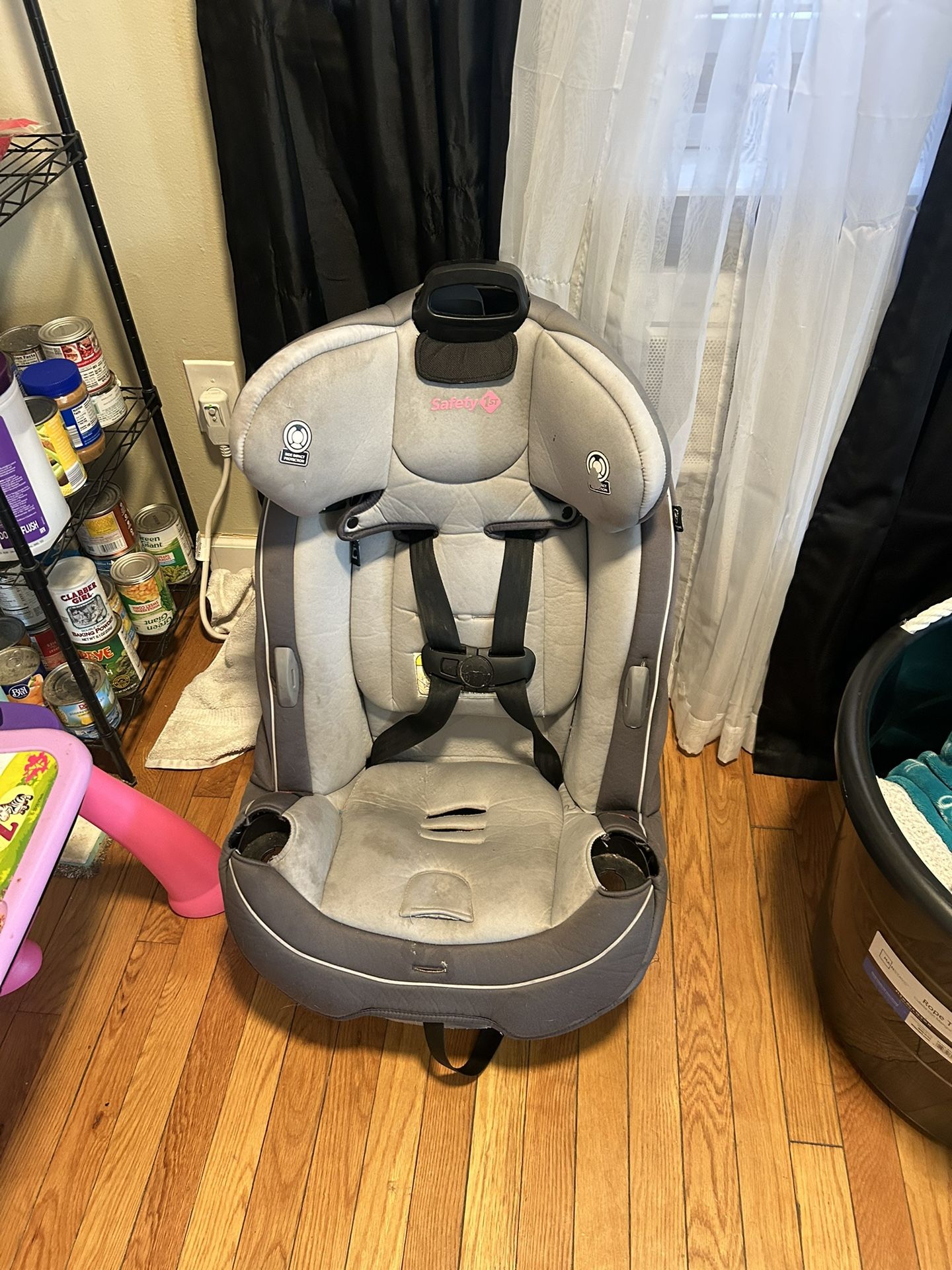 SafetyFirst Car Seat