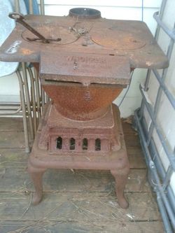 Wood stove for Sale in Raleigh, NC - OfferUp