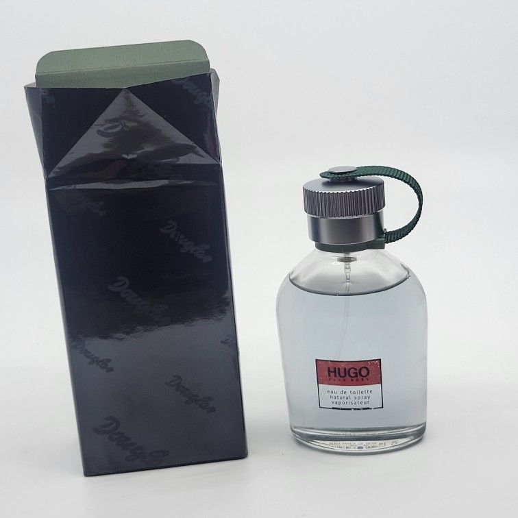 Vintage Hugo Boss Eau de Toilette for Men 100 ml/3.3 US fl.oz. Natural 
Spray New, with original box - see the photos. Vintage, 90s
Made in UK

Weight