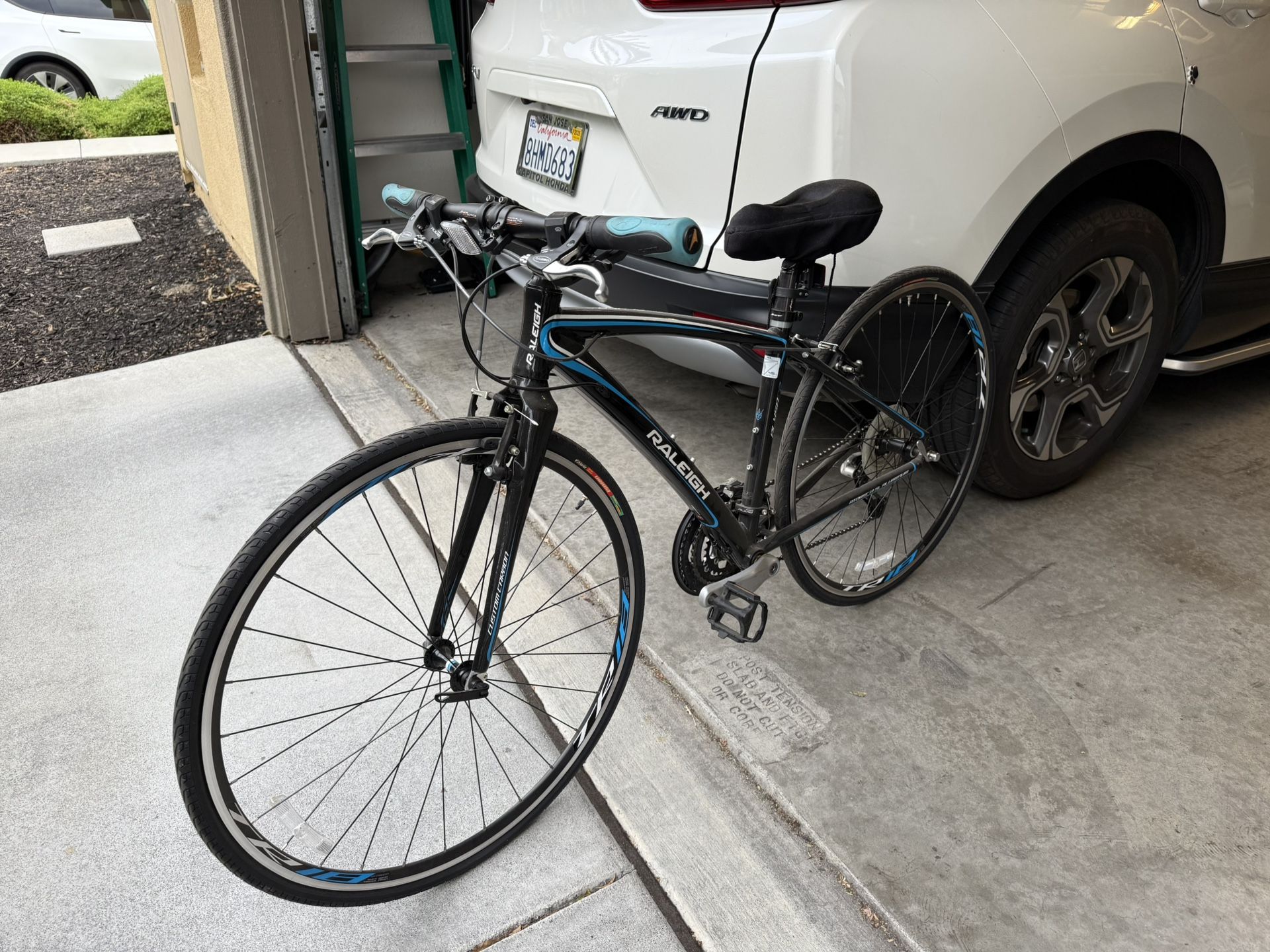 Raleigh bicycle - Used Only once. Excellent Condition