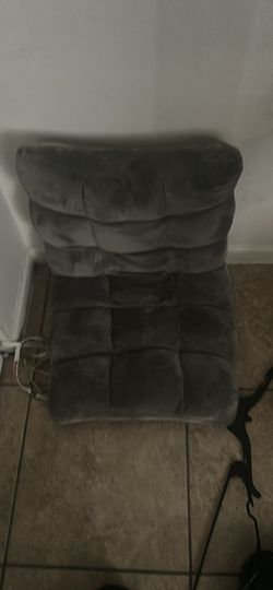Kids gaming chair folded