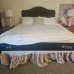 King size bed