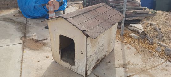 Large Dog House - FREE