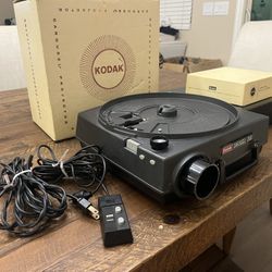 Kodak Carousel 750 Slide Projector – Fully Tested & Working
