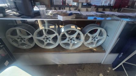 15 inch white rims for Toyotas CELICAS SMALL CAR RIM