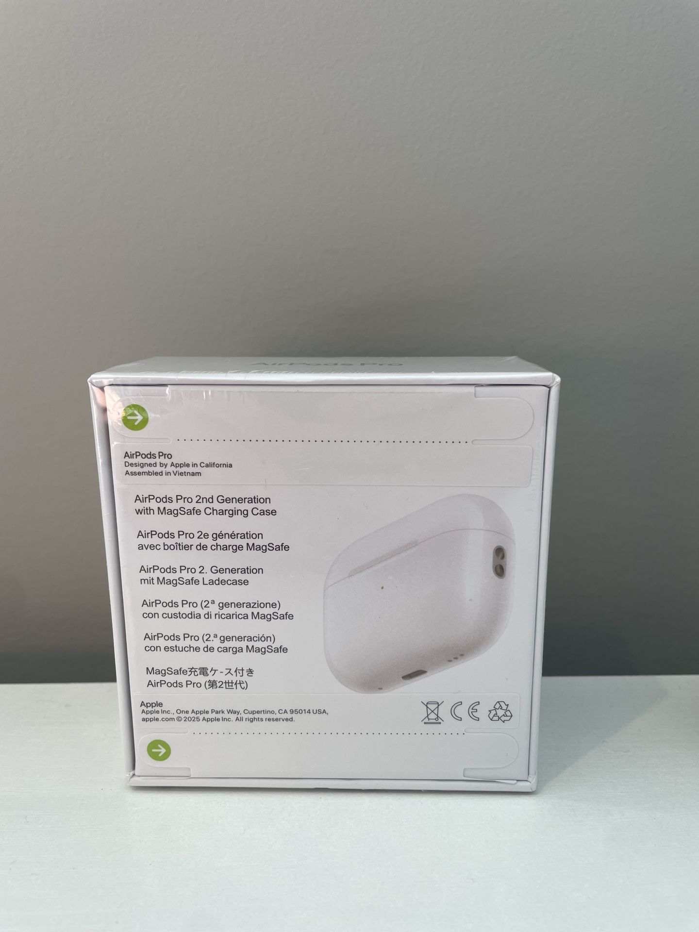 Airpods Pro Gen 2 (open box)