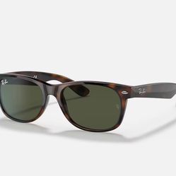 Rayban WayFarer Classic