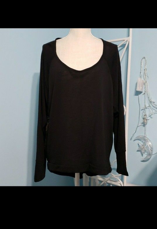 Skull Lace Back Top