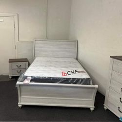 Queen Or Eastern King Size Bed Frame  // Mattress Sold Separately 