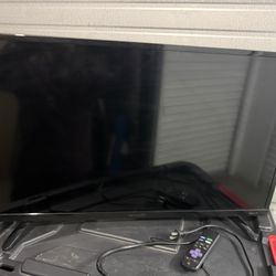 Used  32 Inch Roku Tv