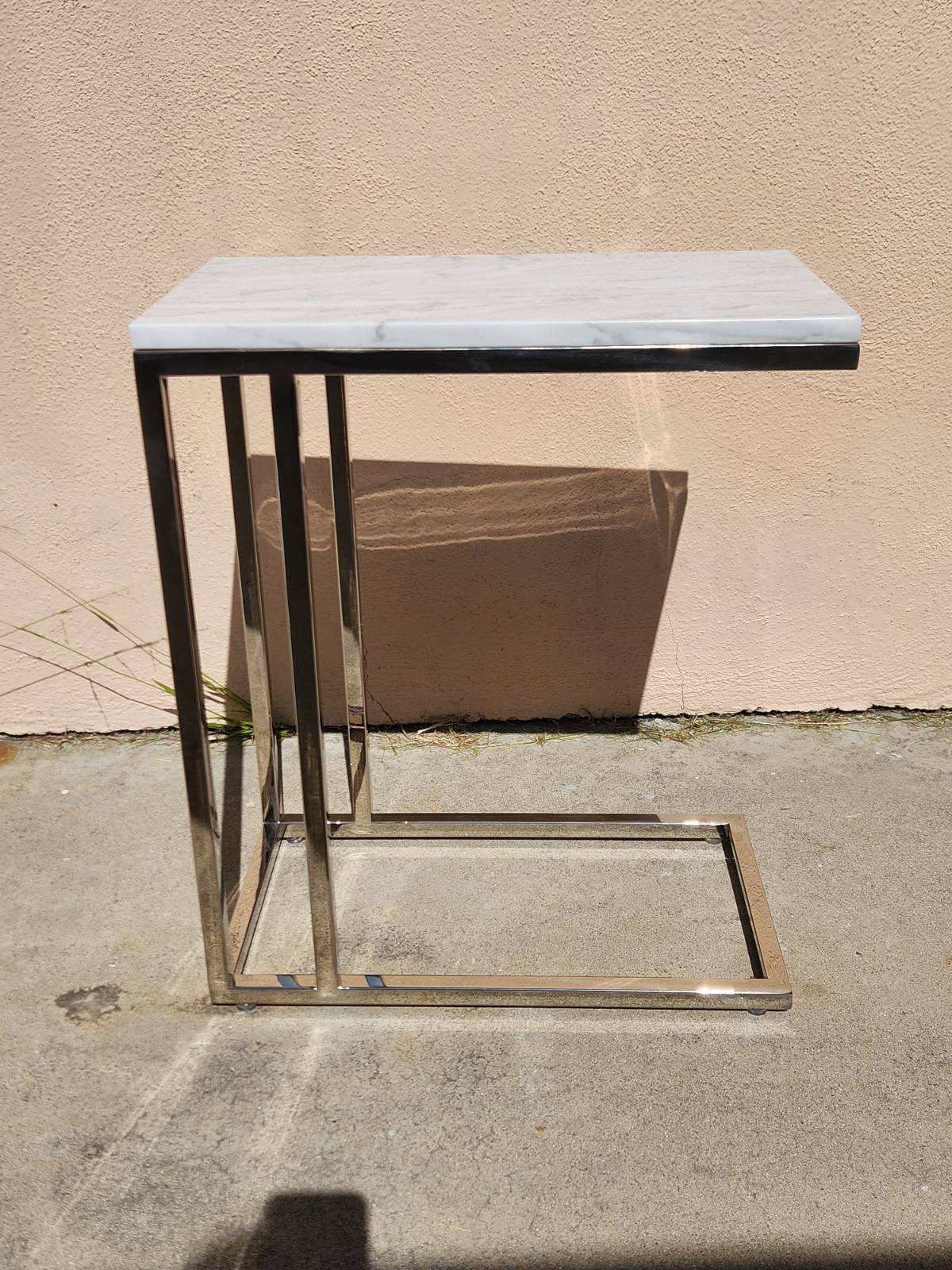 Small C-Shaped Table
