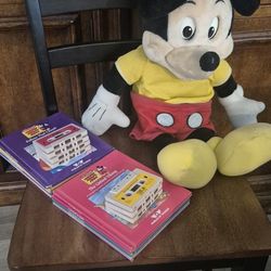 1986 MICKEY Plush Books And Casette Tapes