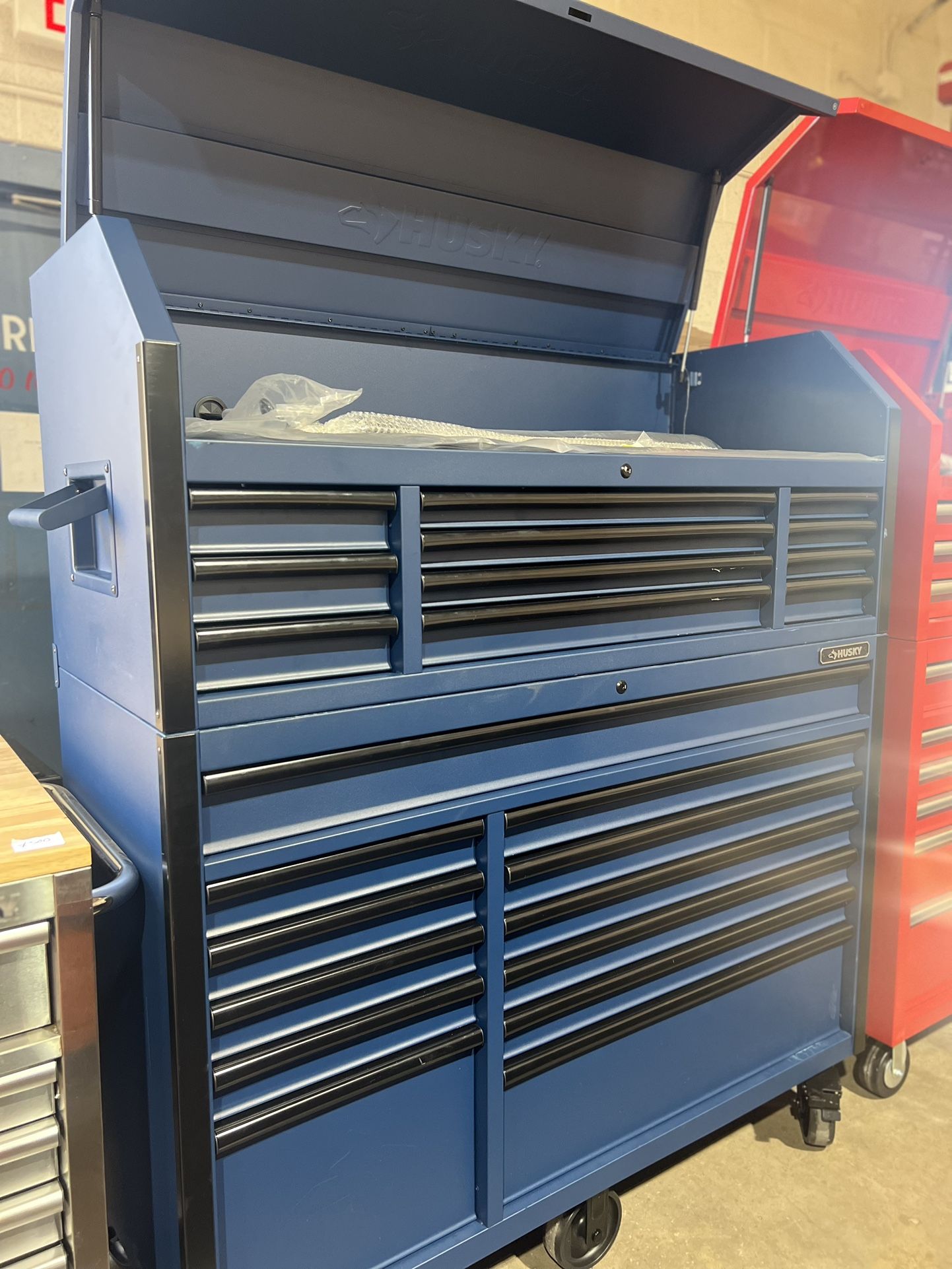 Husky 56 23 drawer tool chest deals