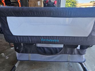 Bella baby bassinet