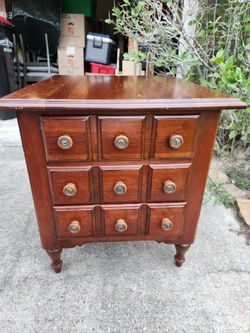 Ducks Unlimited 3 drawer end table / night stand
