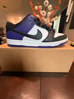 Nike SB Dunk Low Court Purple Sneaker