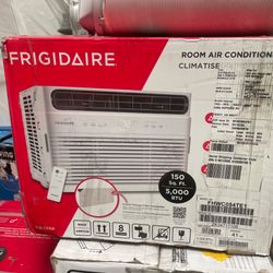 AC - Frigidaire 5,000 BTU 115V Window Air Conditioner Cools 150 Sq. Ft.
