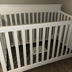 Baby Crib 