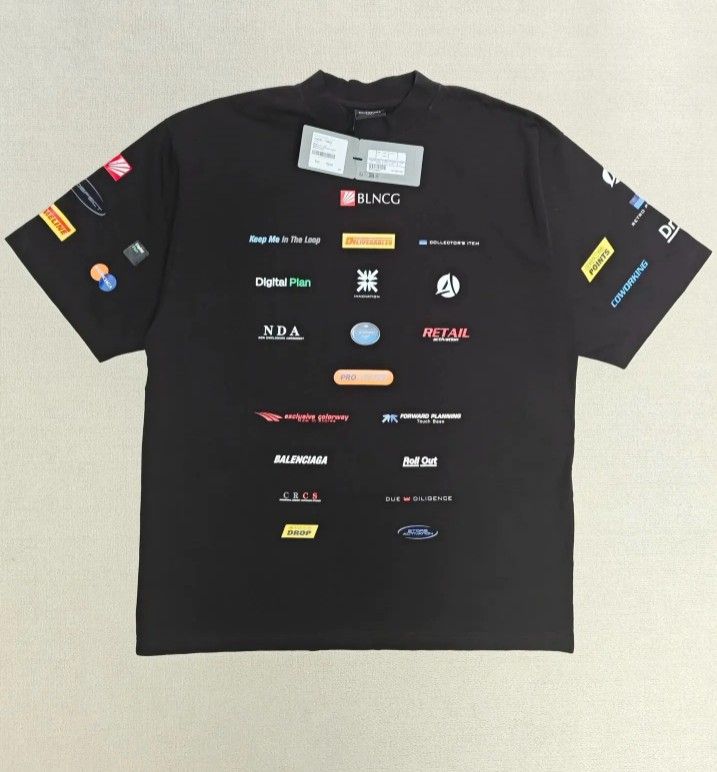 New Balenciaga T-Shirt - Fits L/XL - 100% Authentic