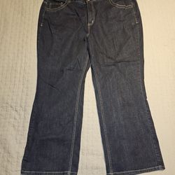 
Women's Jeans - Plus Size 26