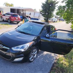 2013 Hyundai Veloster