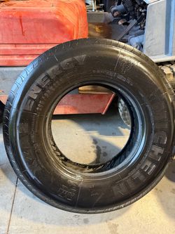 Michelin 295/80R22.5 Commercial Truck Tire
