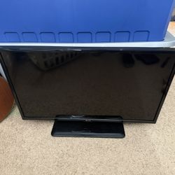 LG 32” LED TV – Great Condition