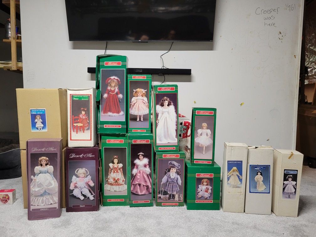 Porcelain Dolls Assorted