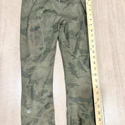 Lululemon Leggings Capri Size 4
