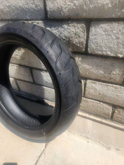 Harley Davidson rear Dunlop Tire