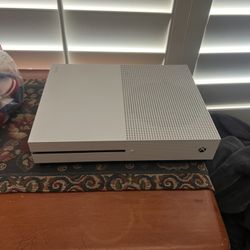 Xbox One S