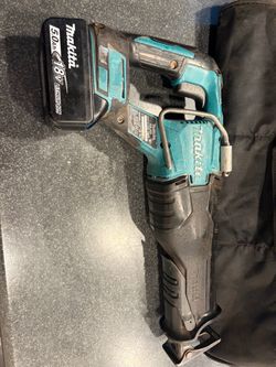 Makita 18V Cordless Reciprocating Saw with Battery