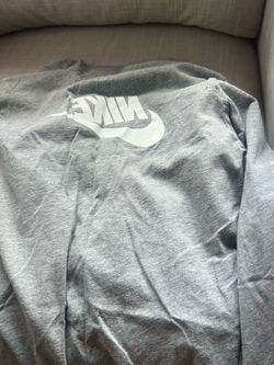 Boys Nike top