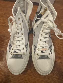 Louis Vuttion Women’s Sneakers size 37.5